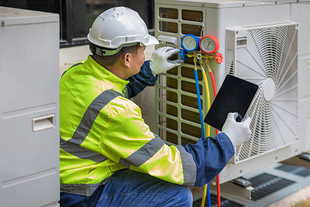 Professional Hvac technician working in Juliustown, NJ